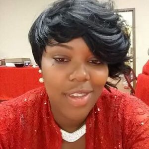 Meet your Posher, Neffie